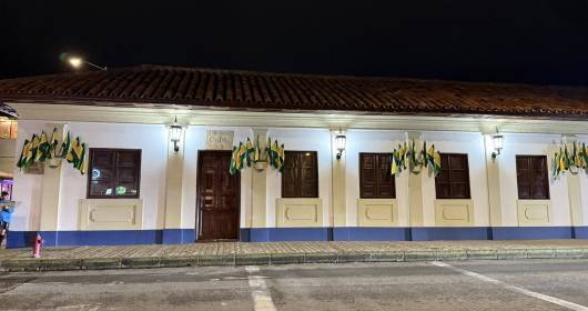 casa de la cultura 10